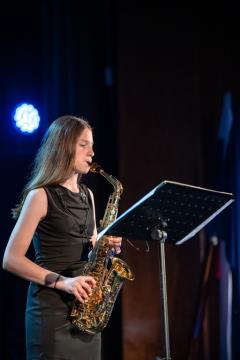 Proslava ob dnevu državnosti in priznanja zlati učenec ter naj prostovoljec 12